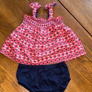 Carters 12-18M Matching Set